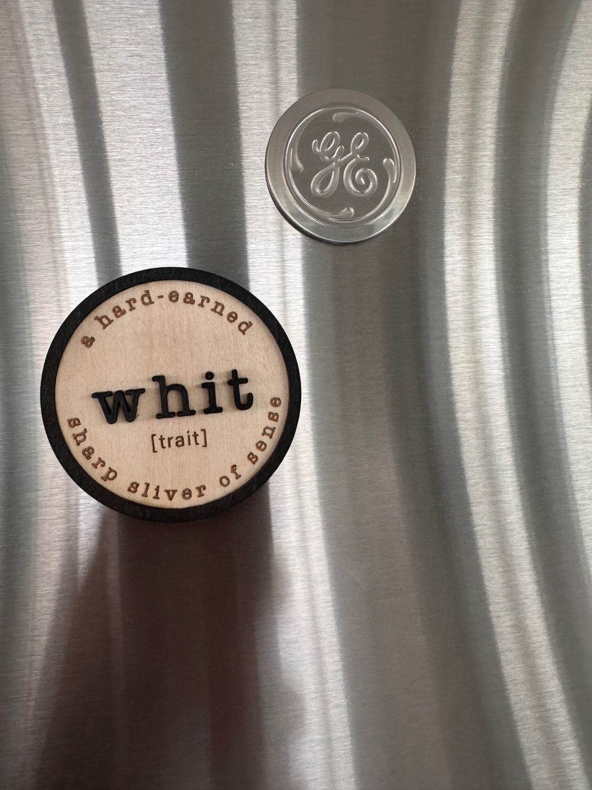 Whit – Clever Handcrafted Wooden Magnet
